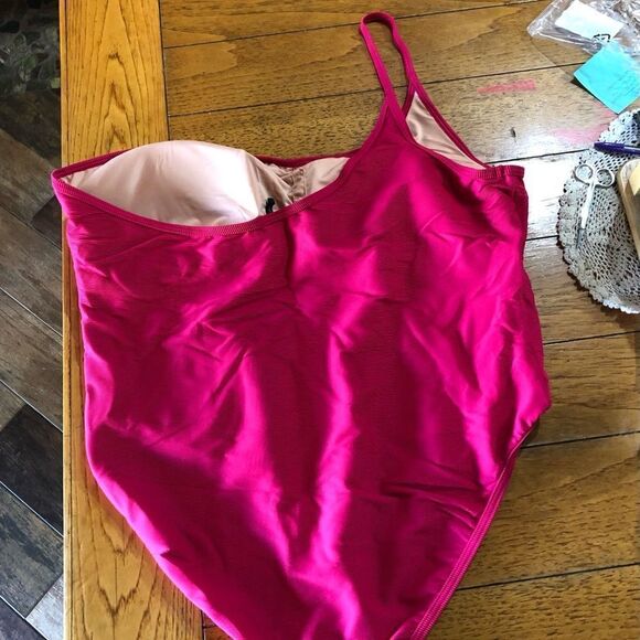 NWT J Crew Ribbed One-Strap One-Piece Swimsuit Pink Wild Hibiscus Size 22 - Picture 6 of 7